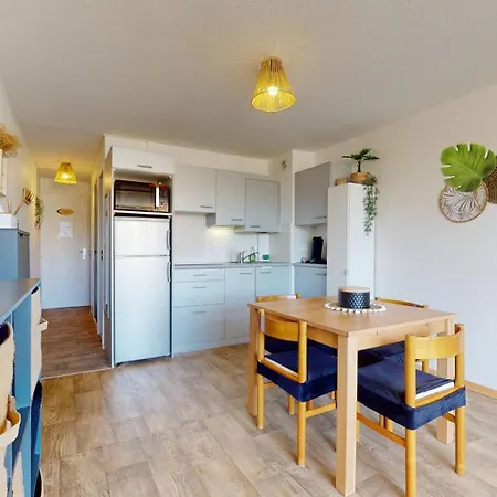 Avec Piscine Et Place De Parking Privée Cap D'agde Appartement *